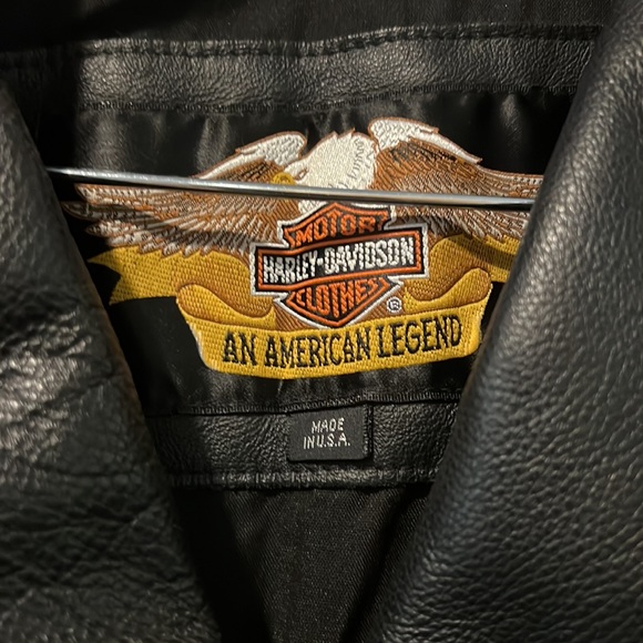 Women’s Harley Davidson leather jacket. Mint condition. - Picture 2 of 8